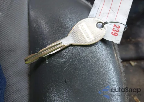 2017 Nissan Nv Cargo Nv2500 Hd S V6 z USA, uszkodzony, nr VIN 1N6BF0KYXHN800228